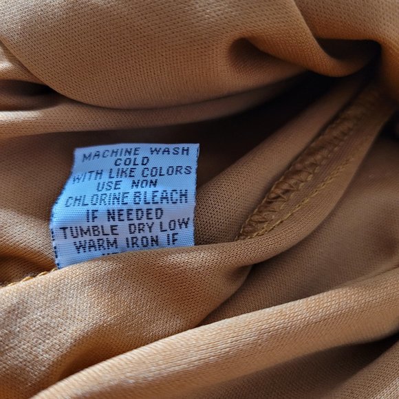 Fall Tiered Midi Dress - Picture 6 of 8